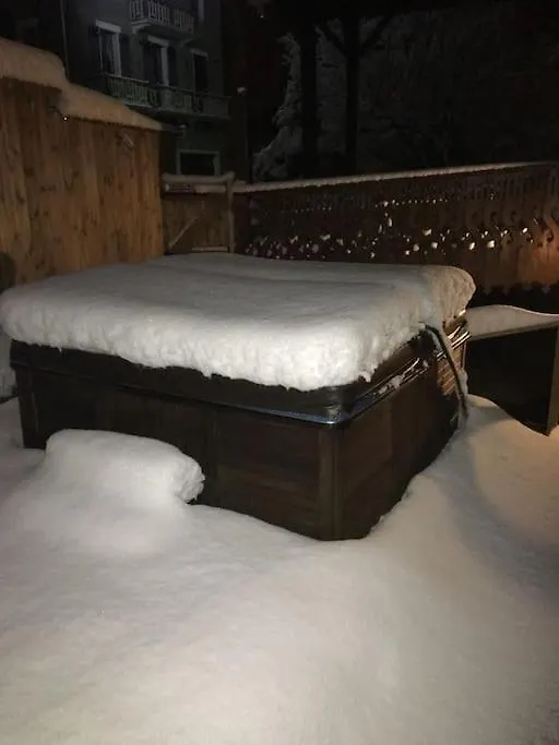 Chalet Credence Morzine Outdoor Hot Tub Sleeps 19