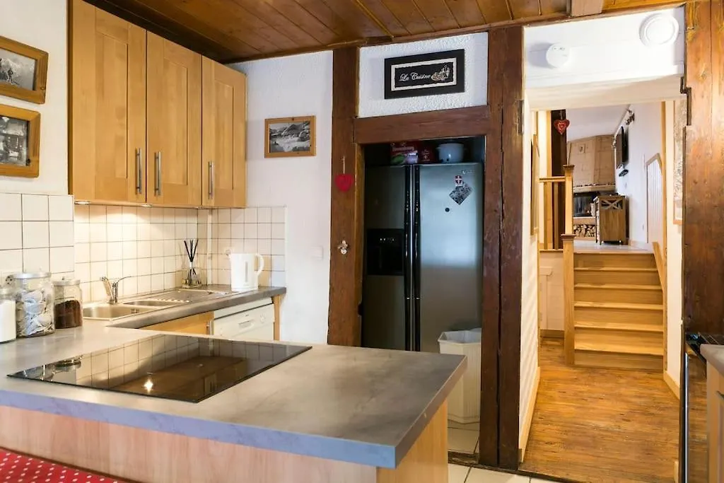 Chalet Credence Morzine Outdoor Hot Tub Sleeps 19